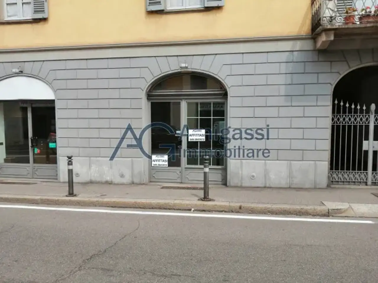 Negozio in Via Andrea Previtali, Bergamo, {3} - Foto 1