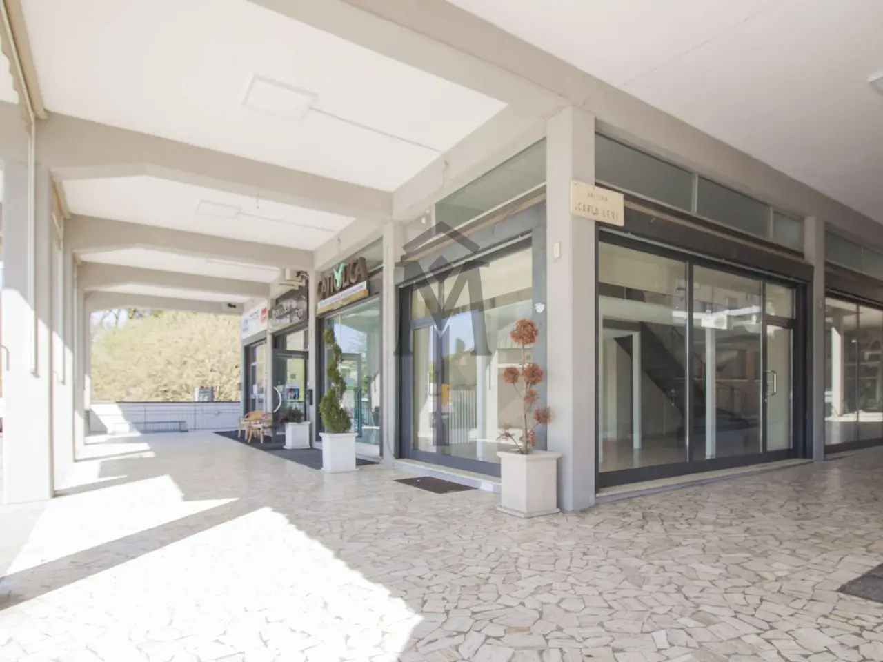 Negozio in Piazza Matteotti 6/d, San Polo D'Enza, {3} - Foto 1