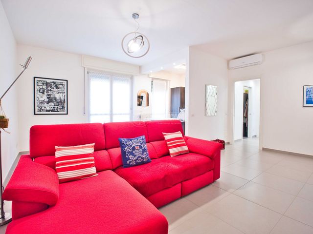 3-room flat, Galliate - Photo 1