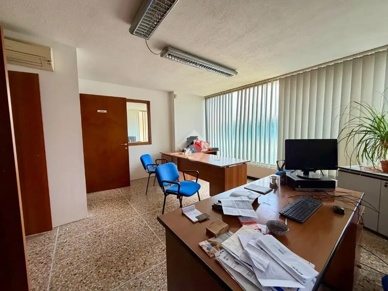 Ufficio in Via Vittoria 7, Cinisello Balsamo, {3} - Foto 2