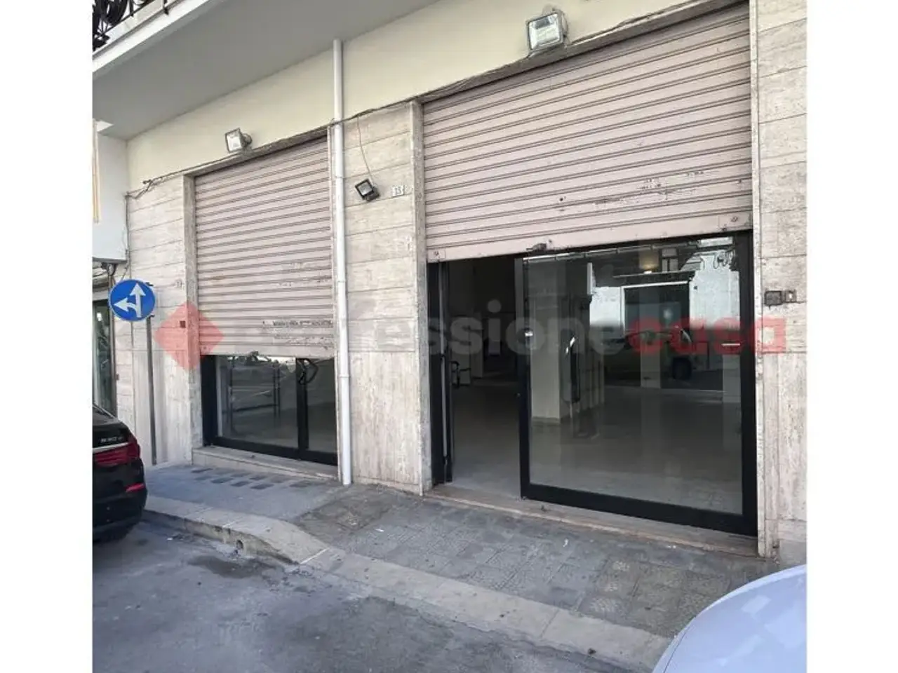 Negozio in Via G. di Vittorio 11/13, Ostuni, {3} - Foto 1