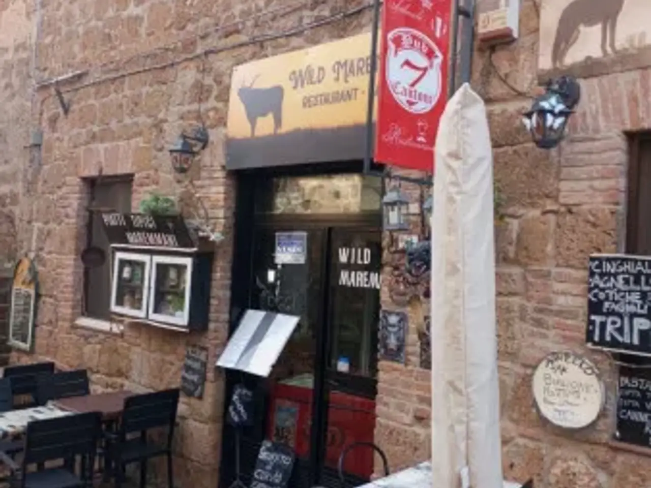 Bar in Via del Duomo, Sorano, {3} - Foto 1
