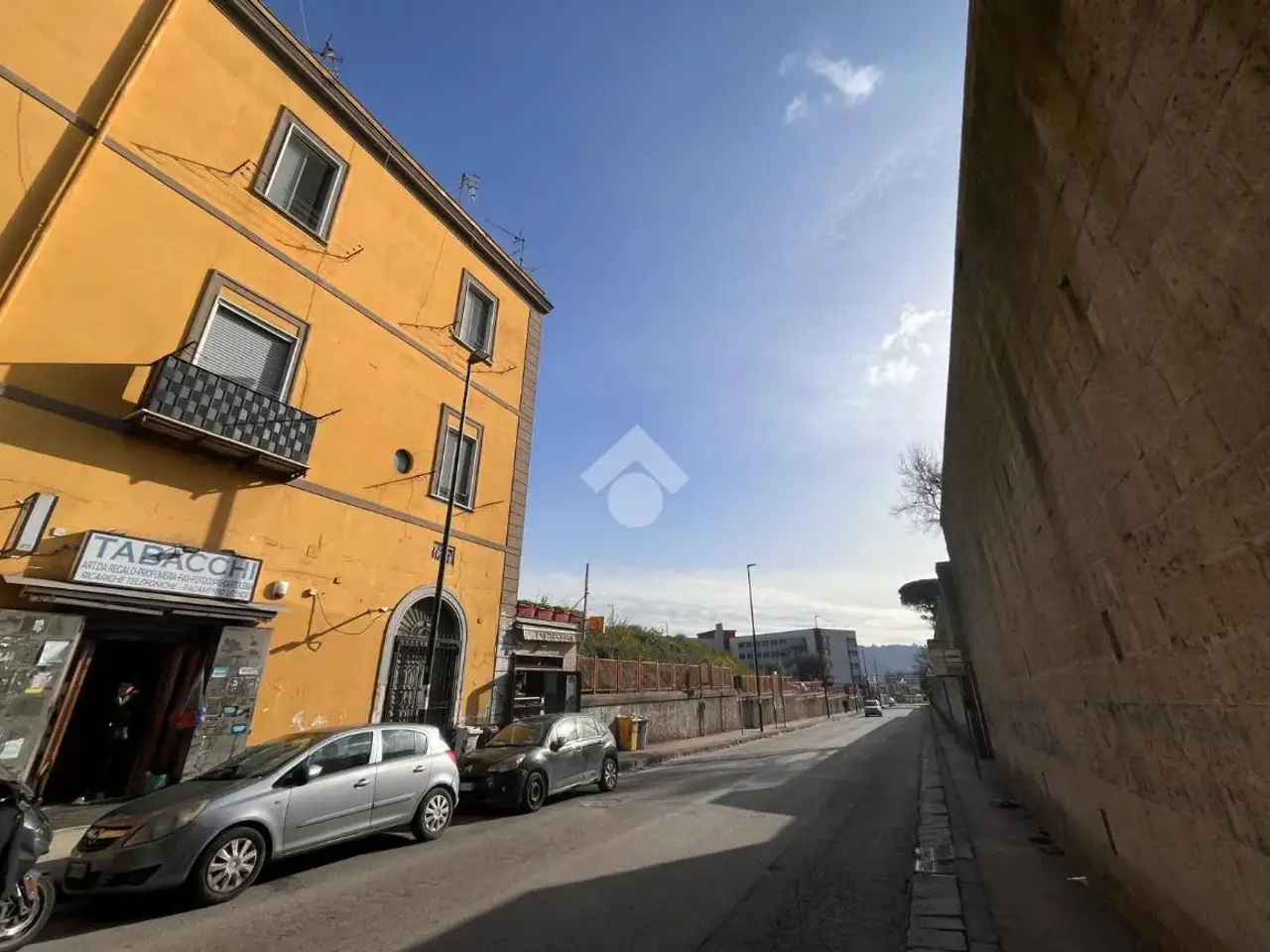Negozio in Via Nuova Agnano 258, Napoli, {3} - Foto 1