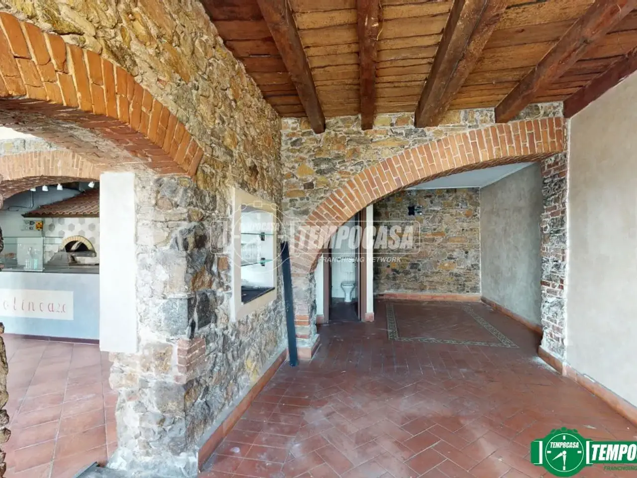 Laboratorio in Via Sarzana 917, La Spezia, {3} - Foto 2