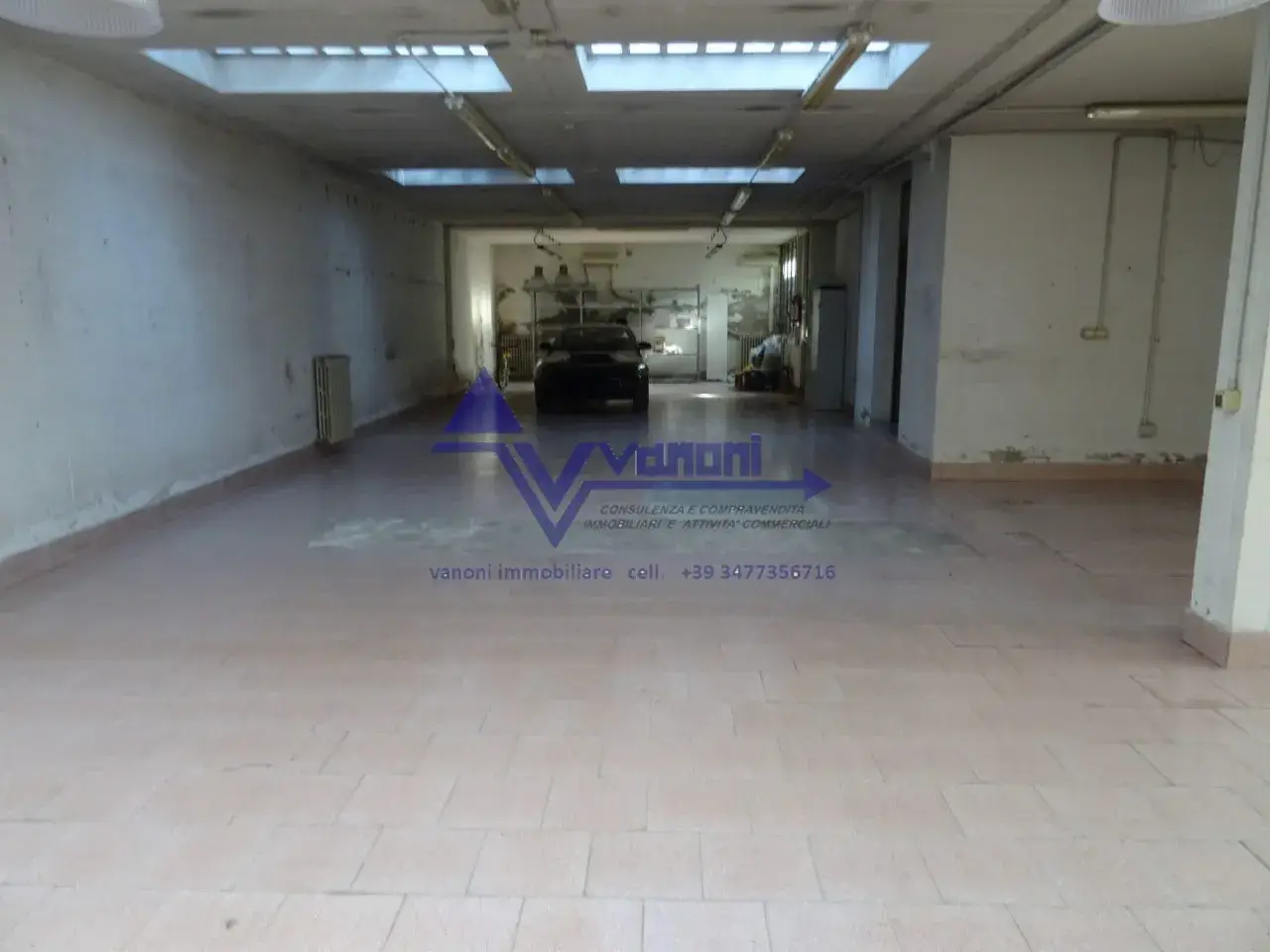 Capannone in Via Guglielmo Marconi, Dalmine, {3} - Foto 1
