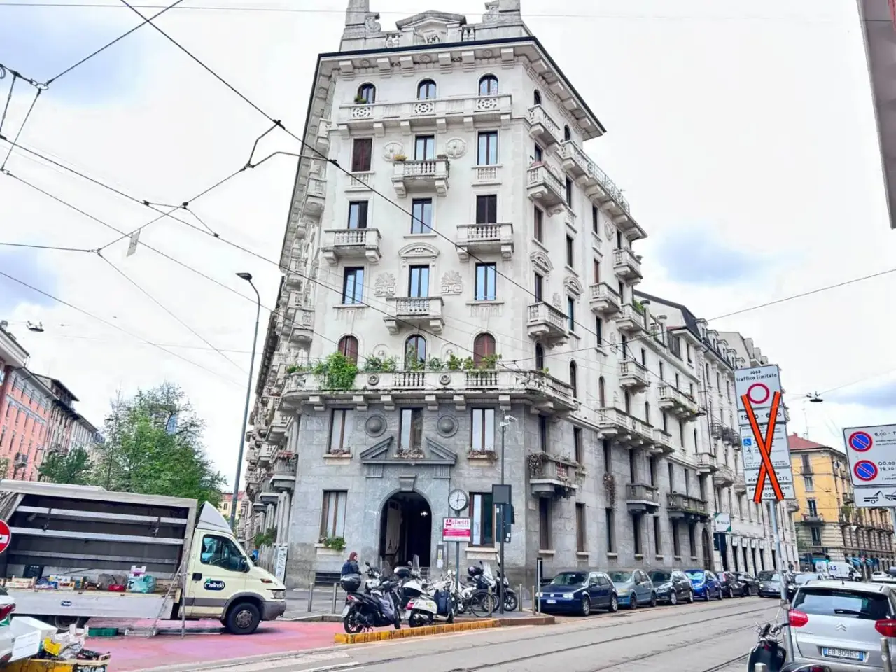 Magazzino in Via Garigliano 7, Milano, Milano, {3} - Foto 1