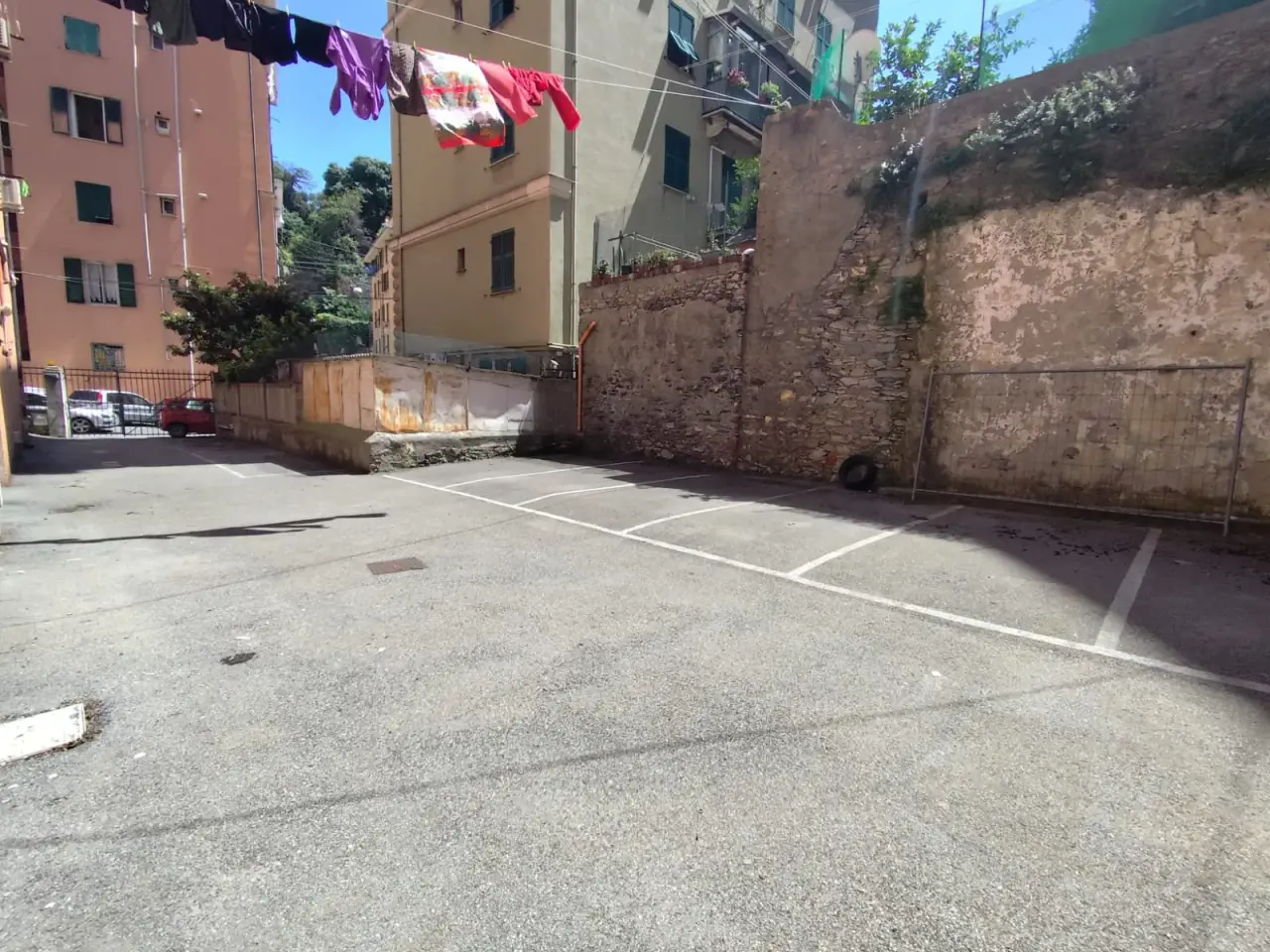 Magazzino in Via Giuseppe Ratti, Genova, {3} - Foto 2