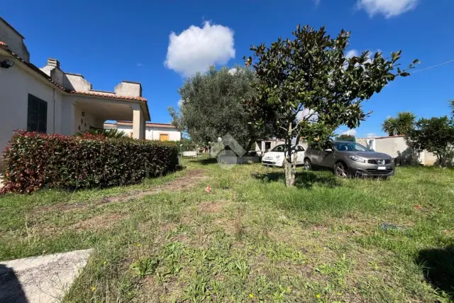 Villa in Via Ovindoli 12, Nettuno - Foto 1