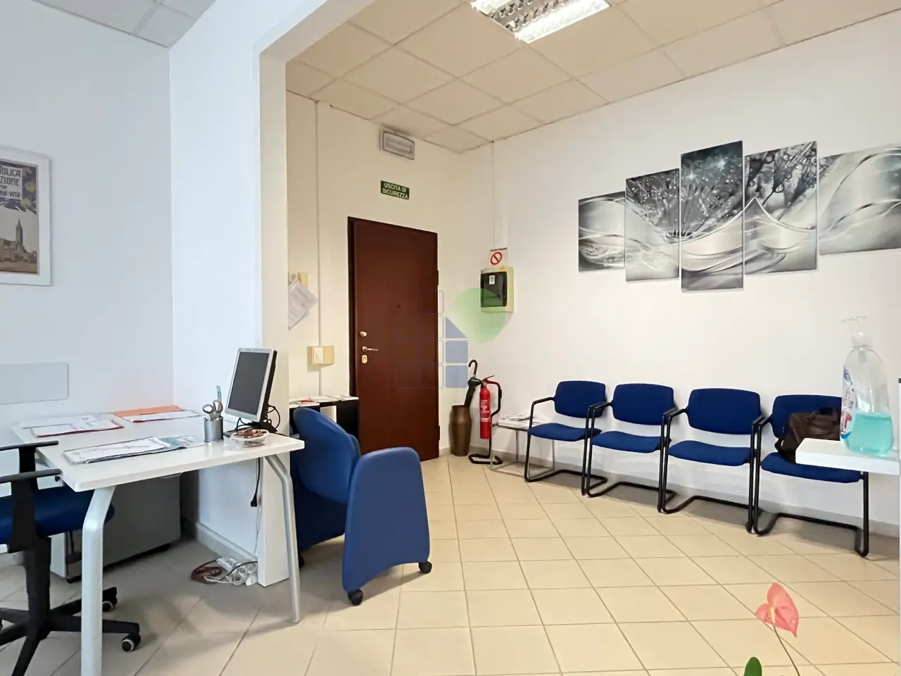 Ufficio in Via dell' Artigianato 11, Livorno, {3} - Foto 1