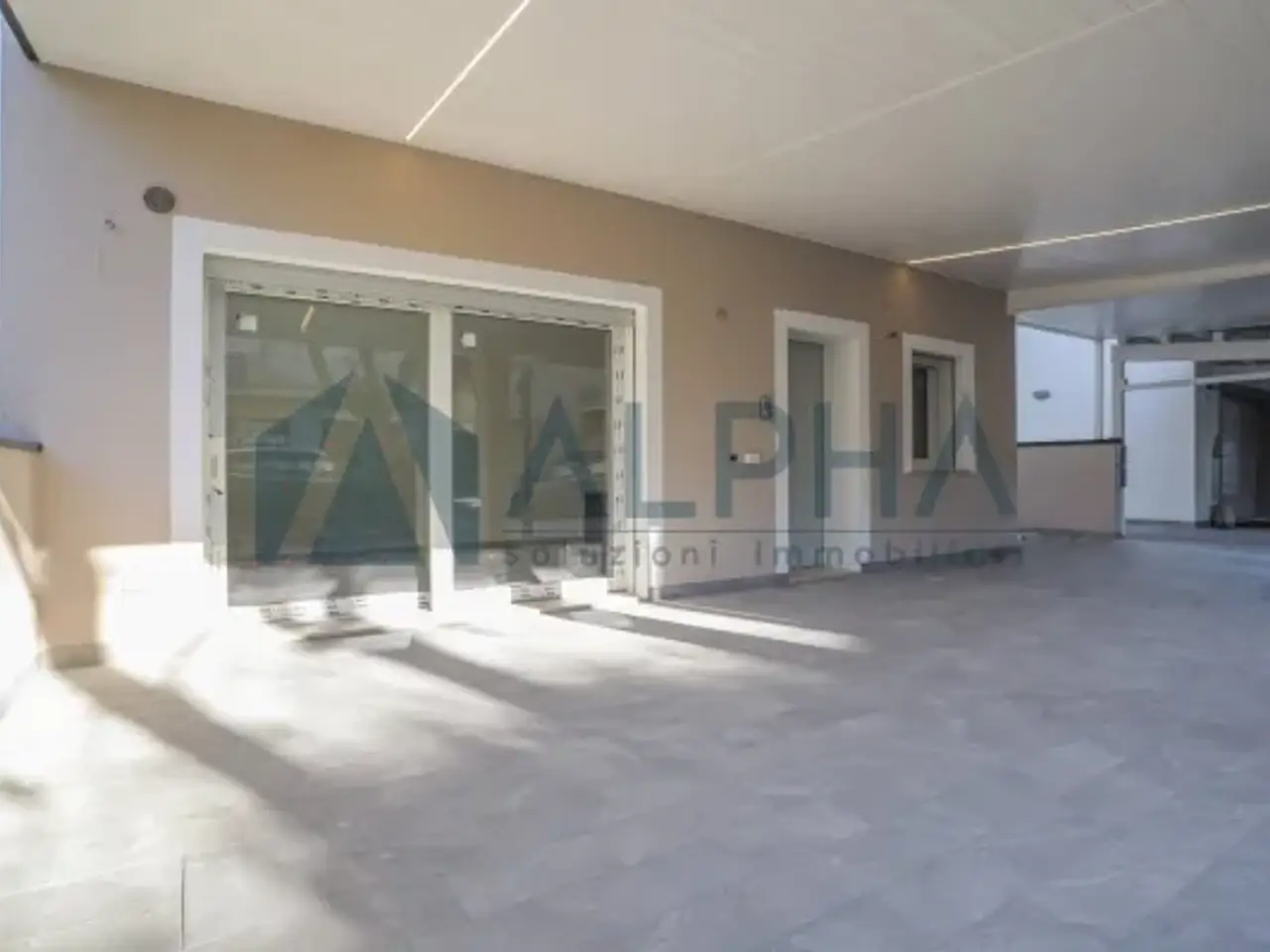 Negozio in Via Toscana, Cervia, {3} - Foto 1
