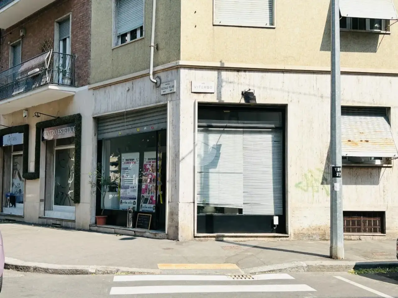 Negozio in Piazza Pasquale Villari 16, Torino, {3} - Foto 2