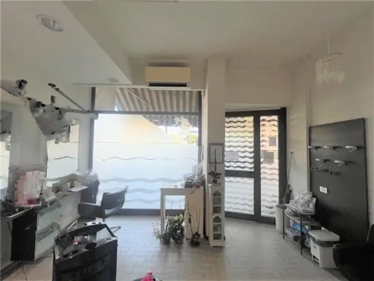 Negozio in , Scandicci, {3} - Foto 1