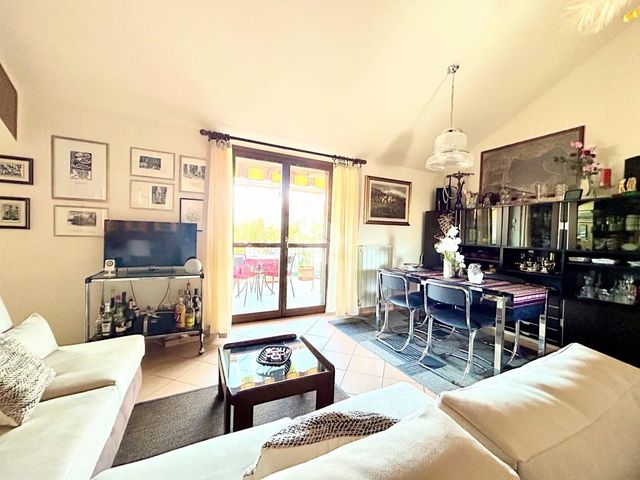 4-room flat in Via Porello Giorgio 6, Carignano - Photo 1