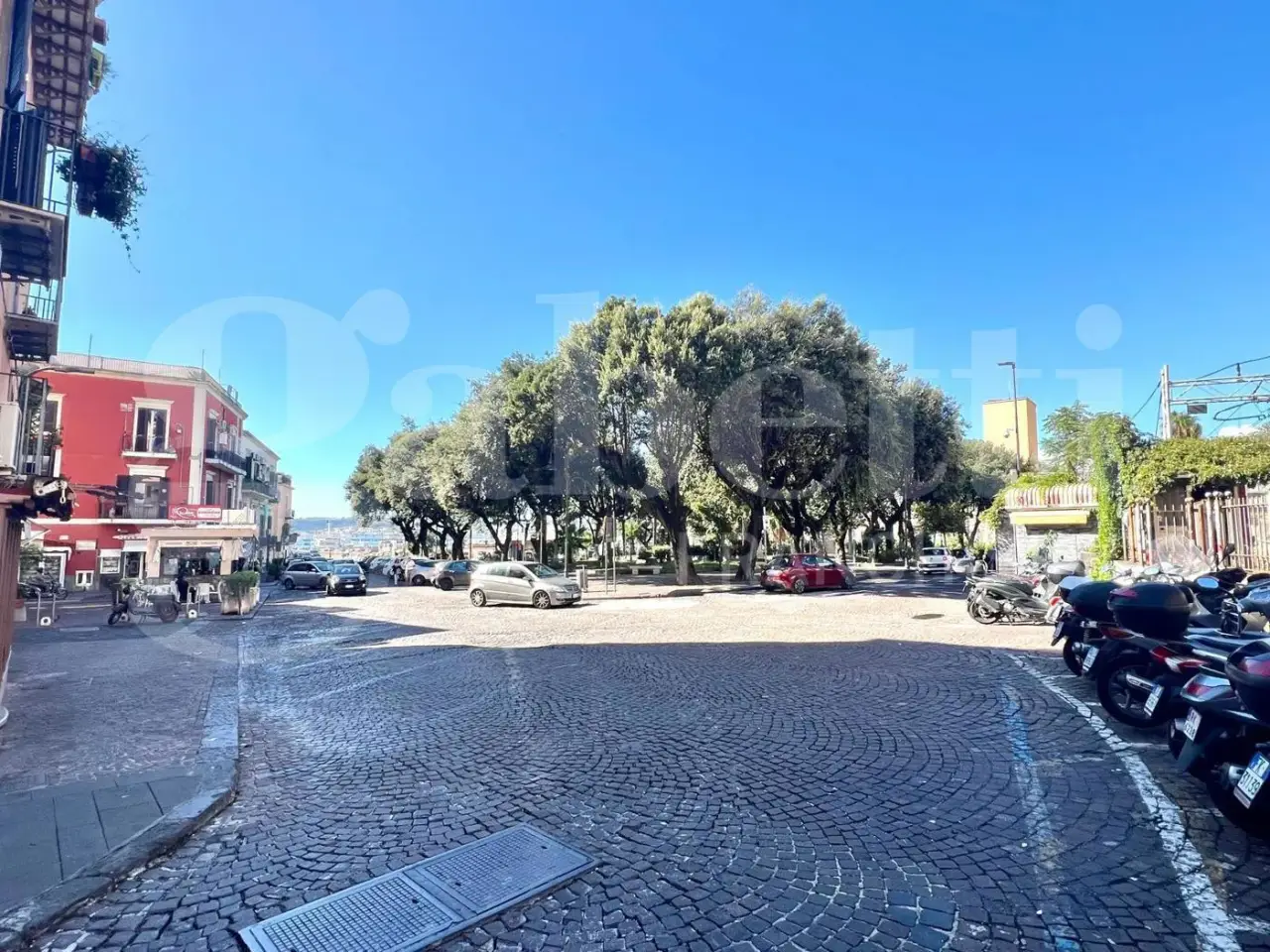 Negozio in Corso Garibaldi , Pozzuoli, {3} - Foto 1