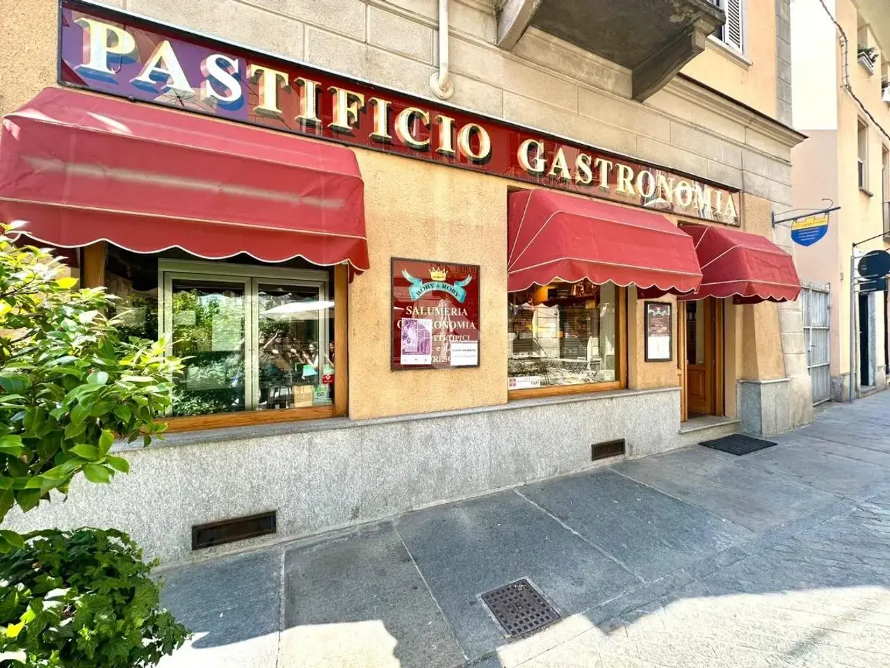 Negozio in Via Monferrato 11, Torino, {3} - Foto 1