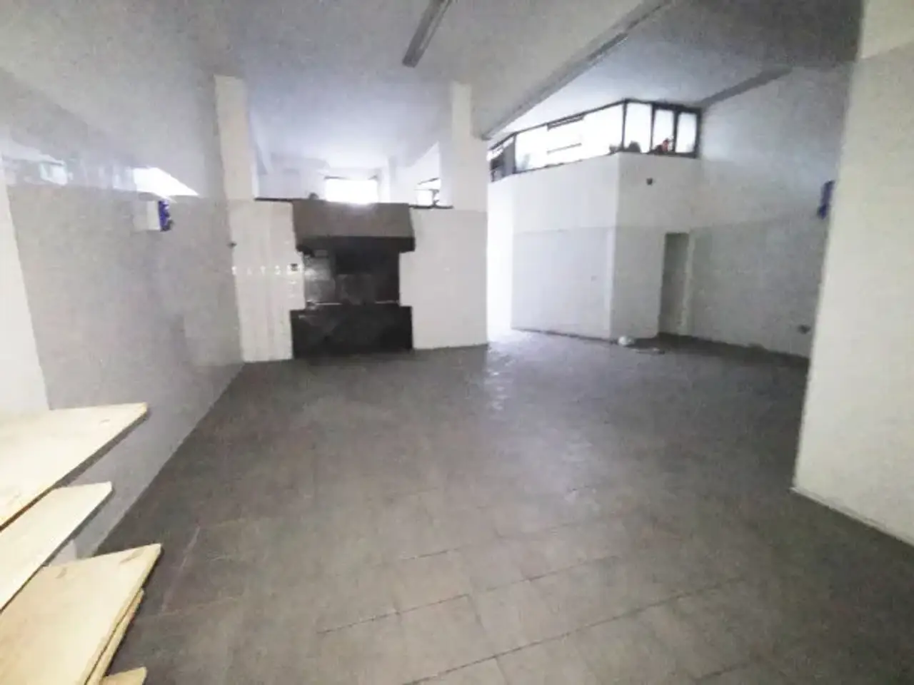 Negozio in Viale Don Luigi Sturzo 204, Giarre, {3} - Foto 1