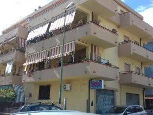 Penthouse in Via Enrico De Nicola 8, Scalea - Foto 1