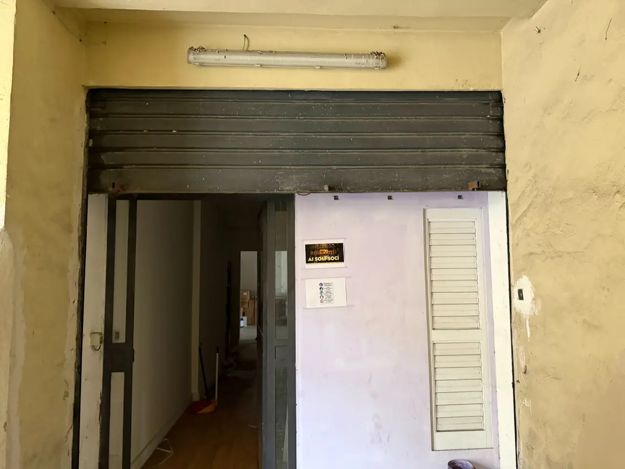 Magazzino in Via Francesco Guglielmino 12, Catania, {3} - Foto 2