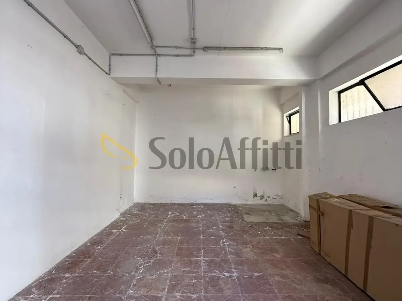 Negozio in Via Fabrizio De Andrè, Reggio Calabria, {3} - Foto 1