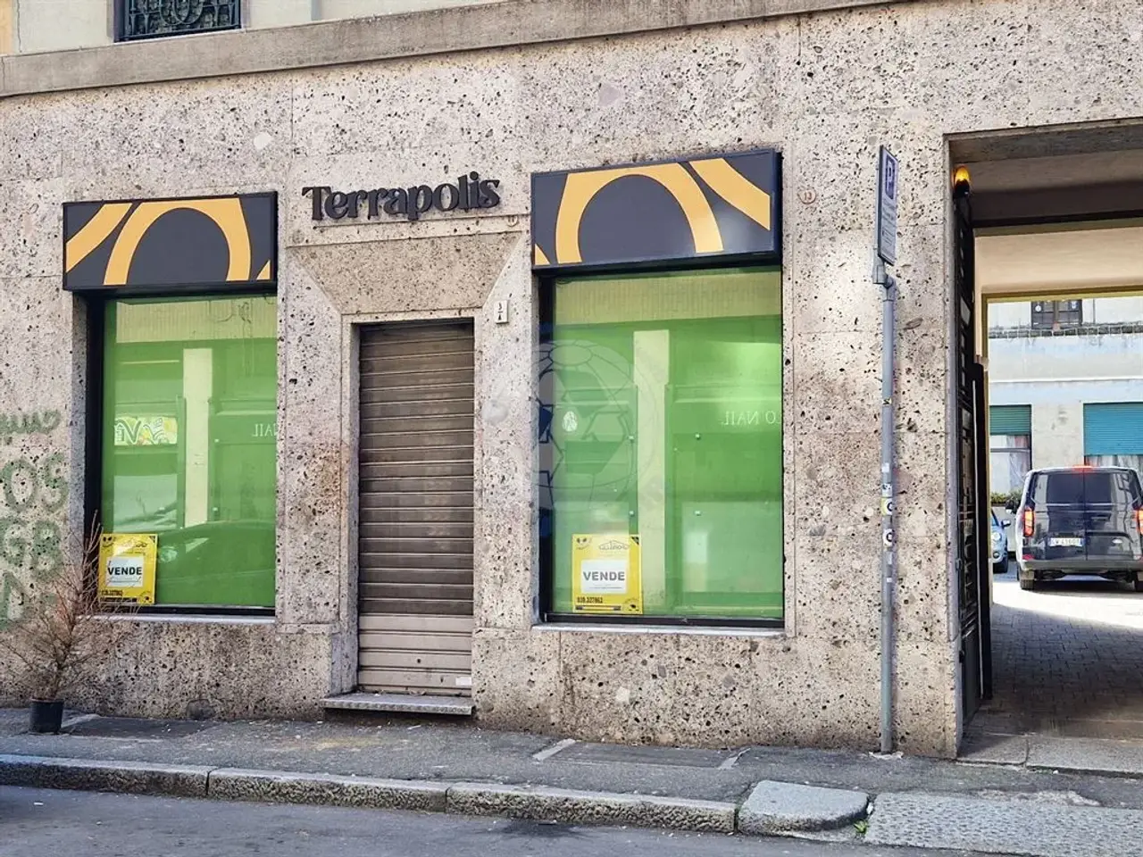 Negozio in Via Cavour 3, Monza, {3} - Foto 2