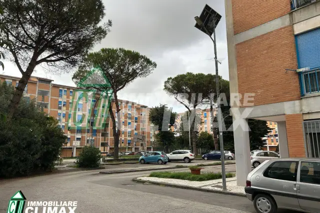 Vierzimmerwohnung in Via Eleuterio Ruggiero 78, Caserta - Foto 1