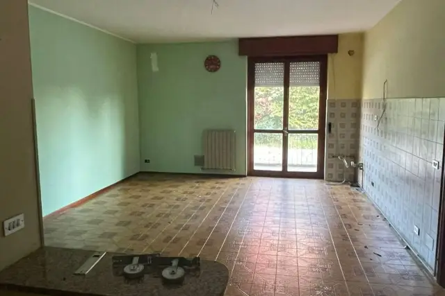 2-room flat, Cameri - Photo 1