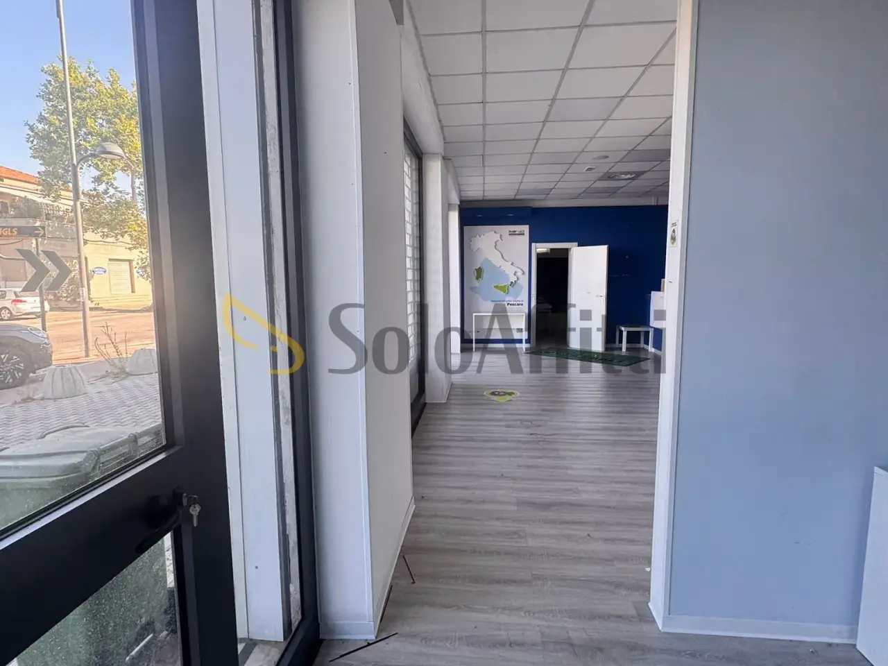 Negozio in Via Tiburtina Valeria, Pescara, {3} - Foto 2