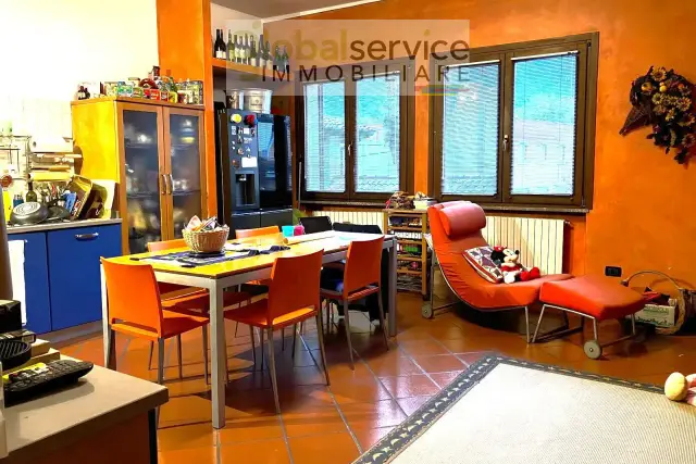 Vierzimmerwohnung in Via Scaluggia, Villa Carcina - Foto 1