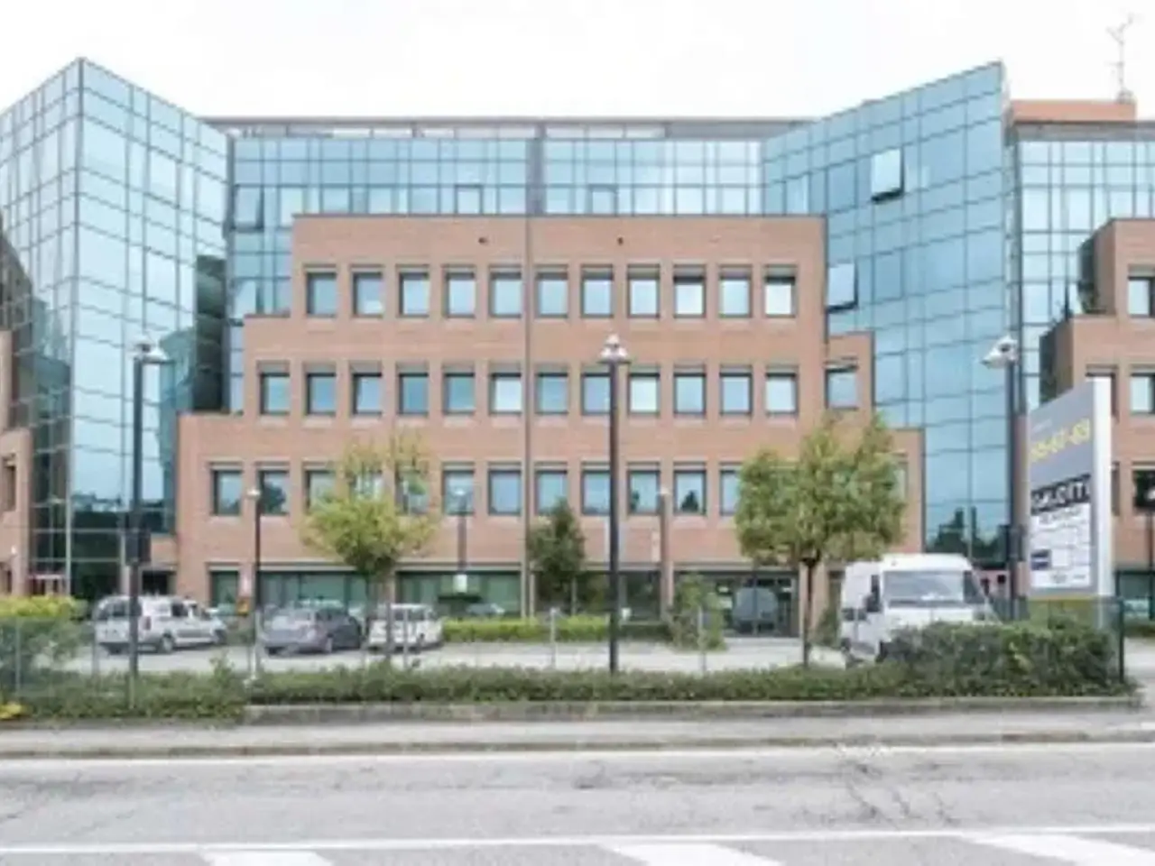 Ufficio in Via Isonzo 67, Bologna, {3} - Foto 1