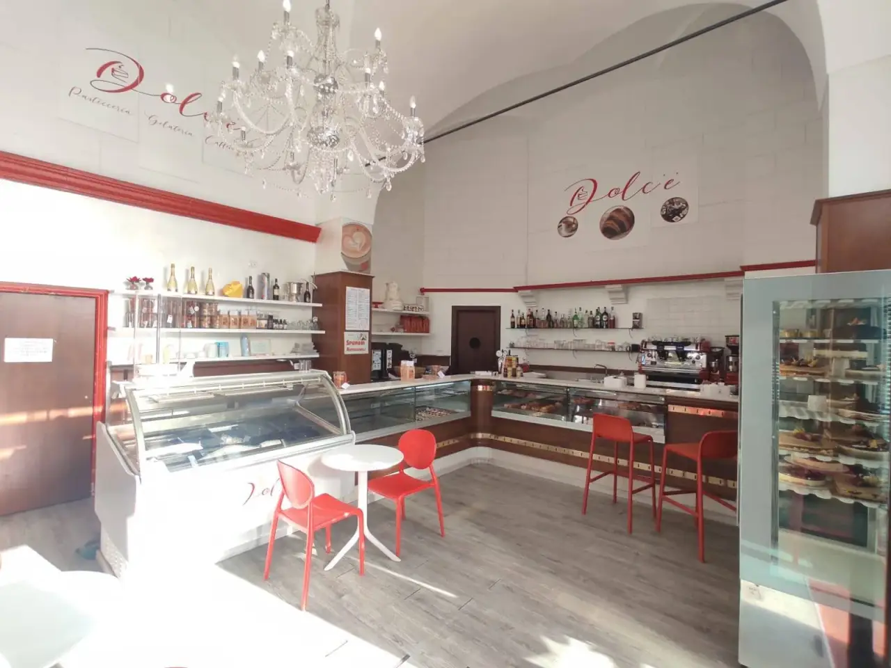 Esercizio commerciale in , Maglie, {3} - Foto 1