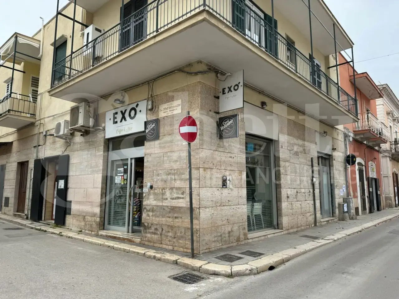 Negozio in Corso Vittorio Emanuele , Bari, {3} - Foto 1
