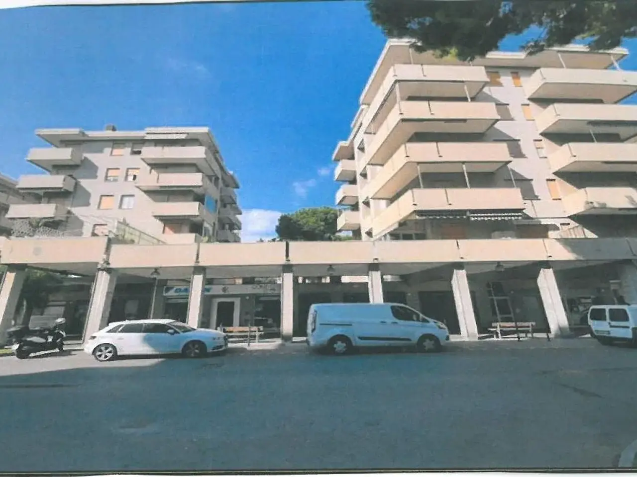 Negozio in Via Clavesana, Andora, {3} - Foto 1