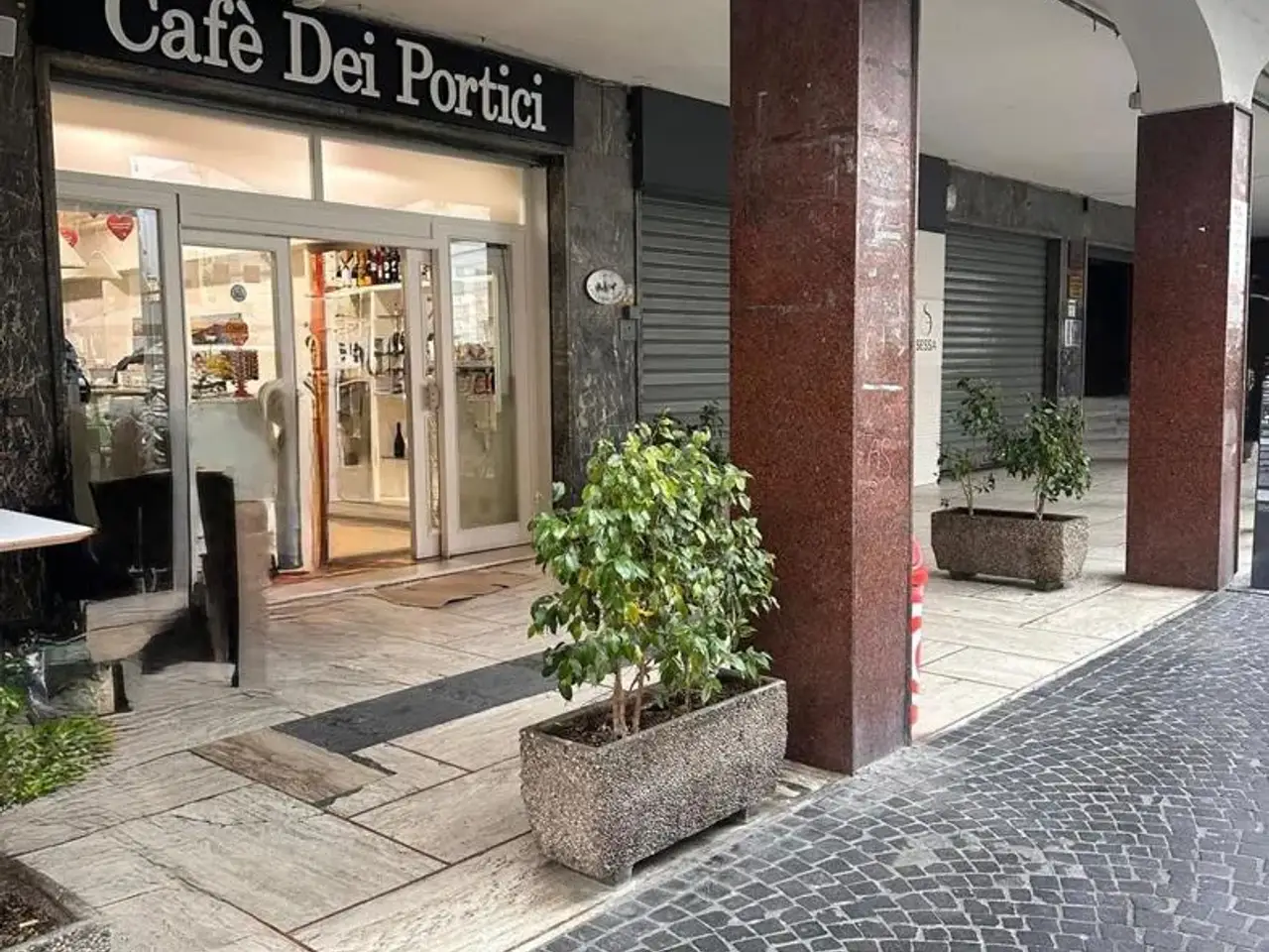 Bar in Corso Umberto I 93, Torre Annunziata, {3} - Foto 1