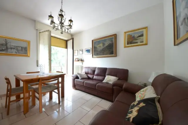 3-room flat in Viale Brianza 3, Cambiago - Photo 1