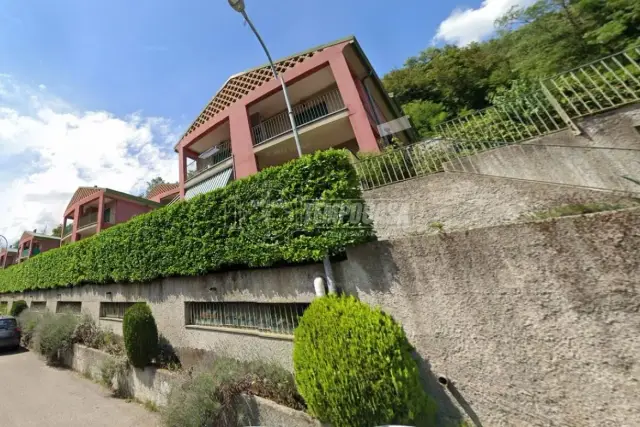 Villa a schiera in Via Luigi Clerici 21, Como - Foto 1