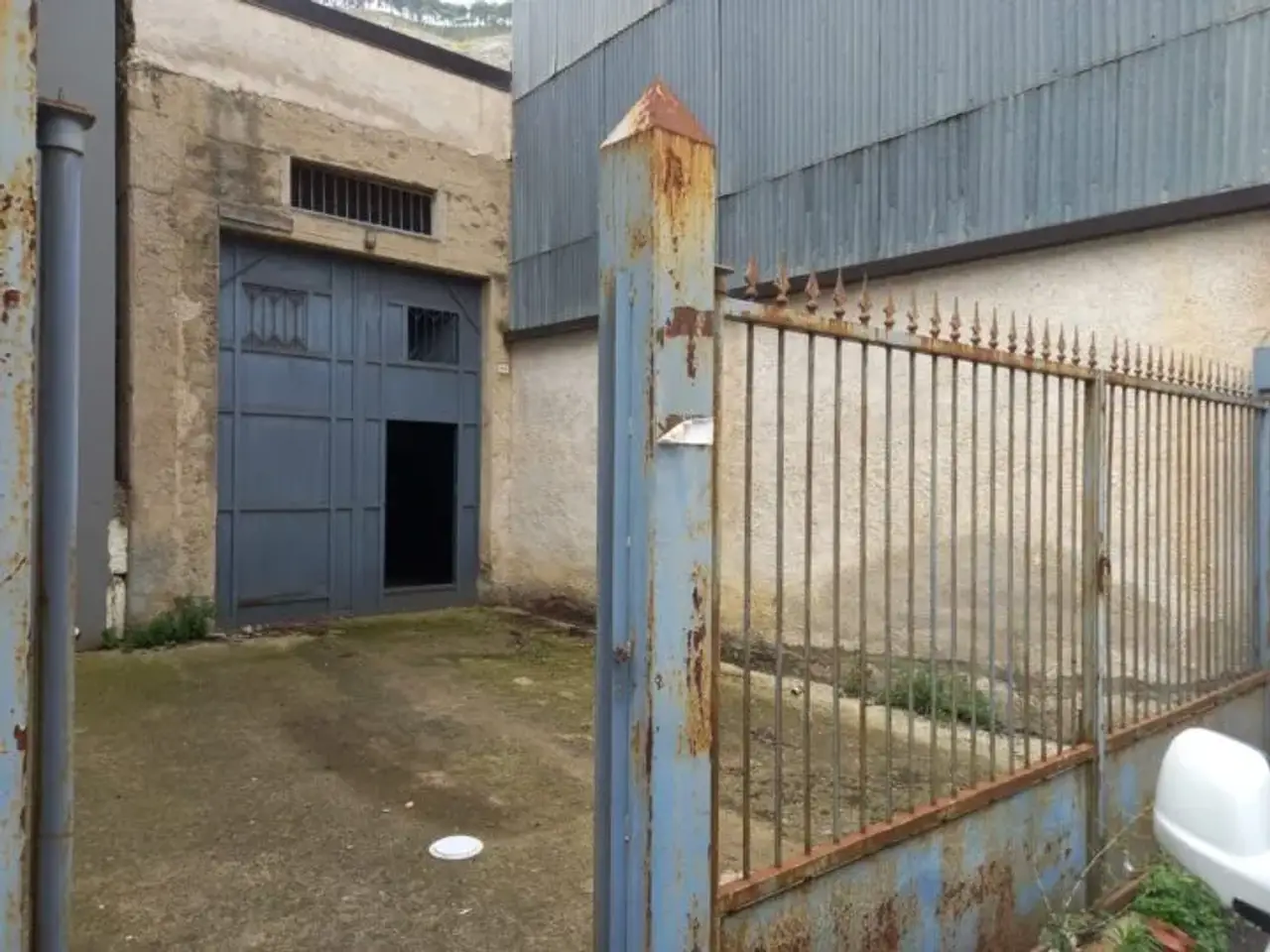 Magazzino in San Giuseppe Jato, Via Badia, San Giuseppe Jato, {3} - Foto 1
