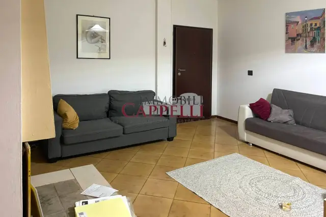 4-room flat in Via Fratelli John E Robert Kennedy 8, Forlimpopoli - Photo 1