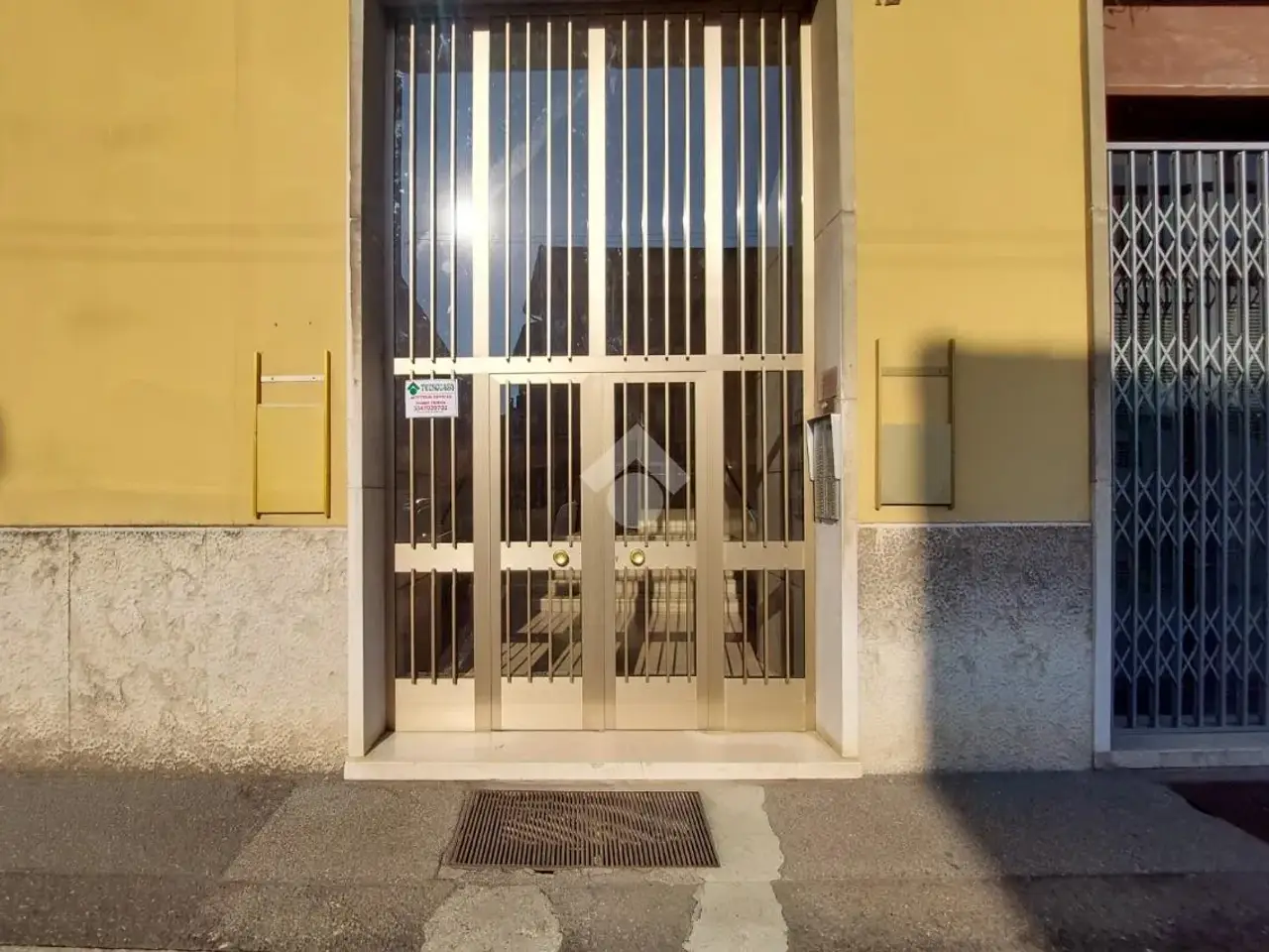 Ufficio in P.Zza Gerolamo Vida 12, Cremona, {3} - Foto 1