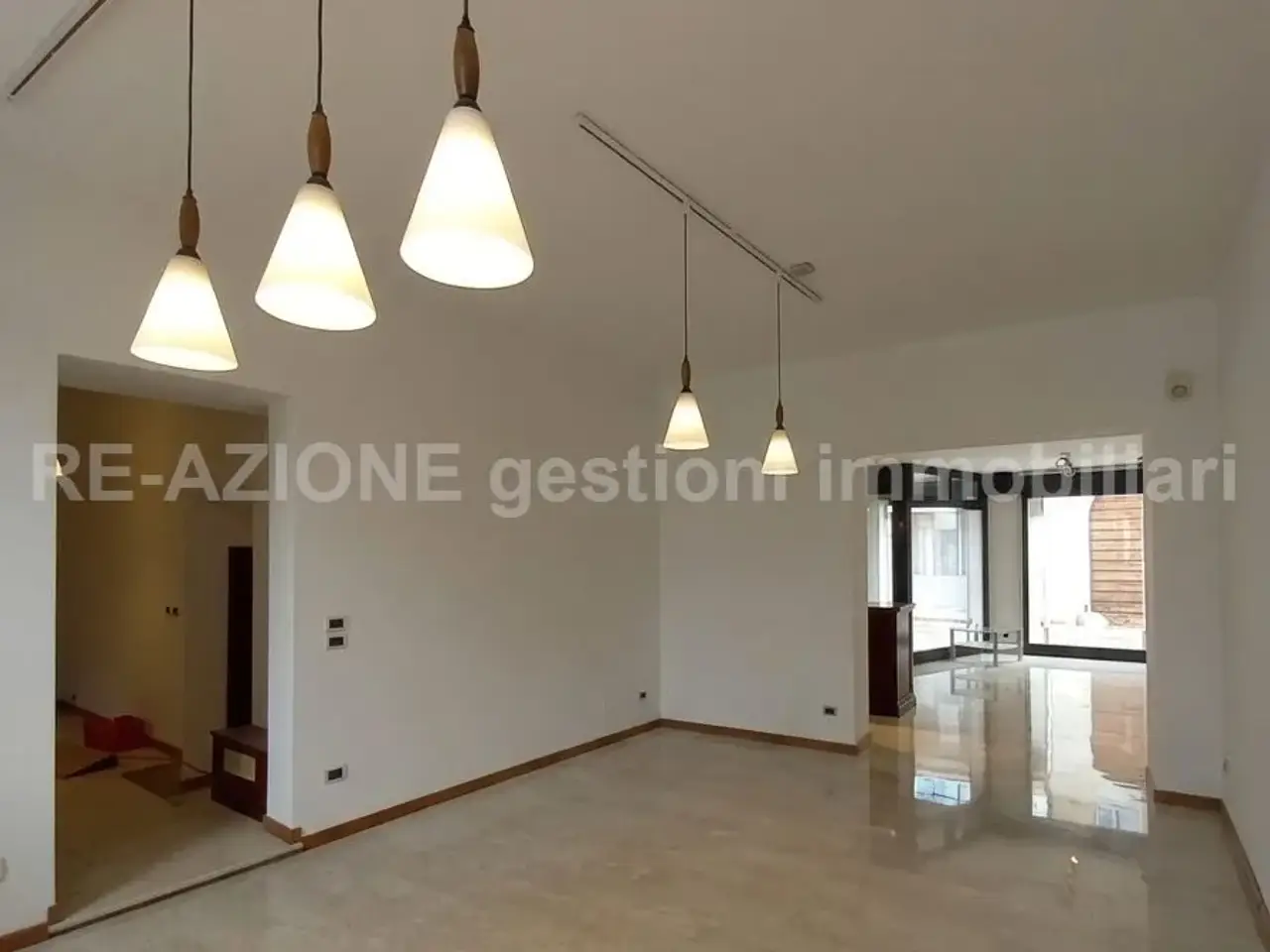 Negozio in Via Trieste 21, Thiene, {3} - Foto 2