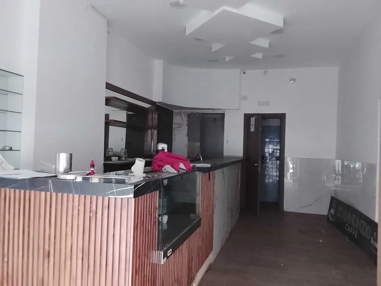 Negozio in Via Gabriele d'Annunzio 40, Castellammare Di Stabia, {3} - Foto 1
