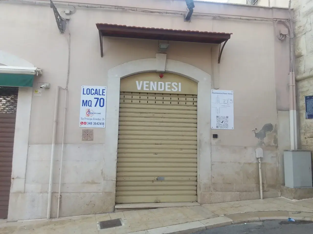 Negozio in Via Federico II di Svevia, 85, Andria, {3} - Foto 1