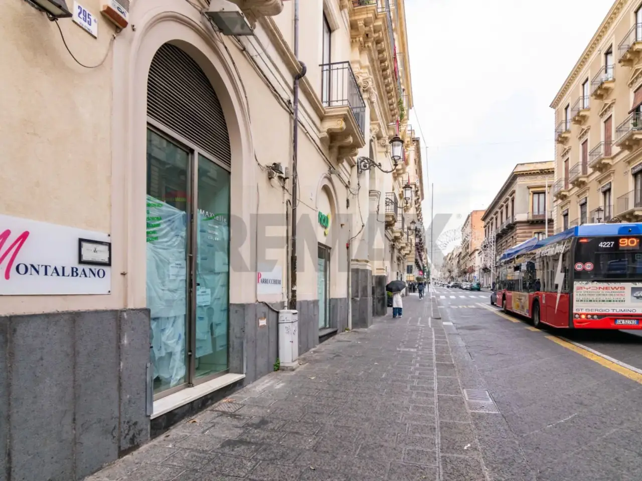 Negozio in Via Etnea 295, Catania, {3} - Foto 1