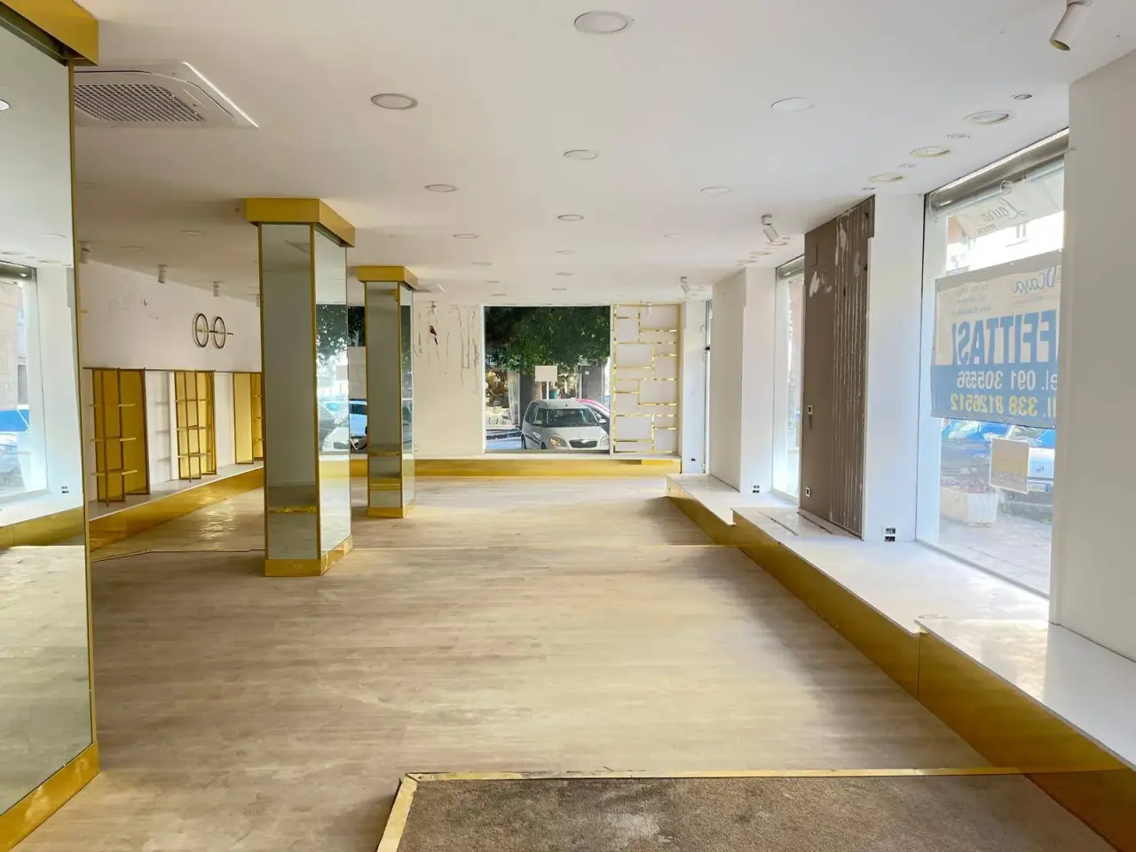 Negozio in Via Francesco Lo Jacono 66, Palermo, {3} - Foto 2