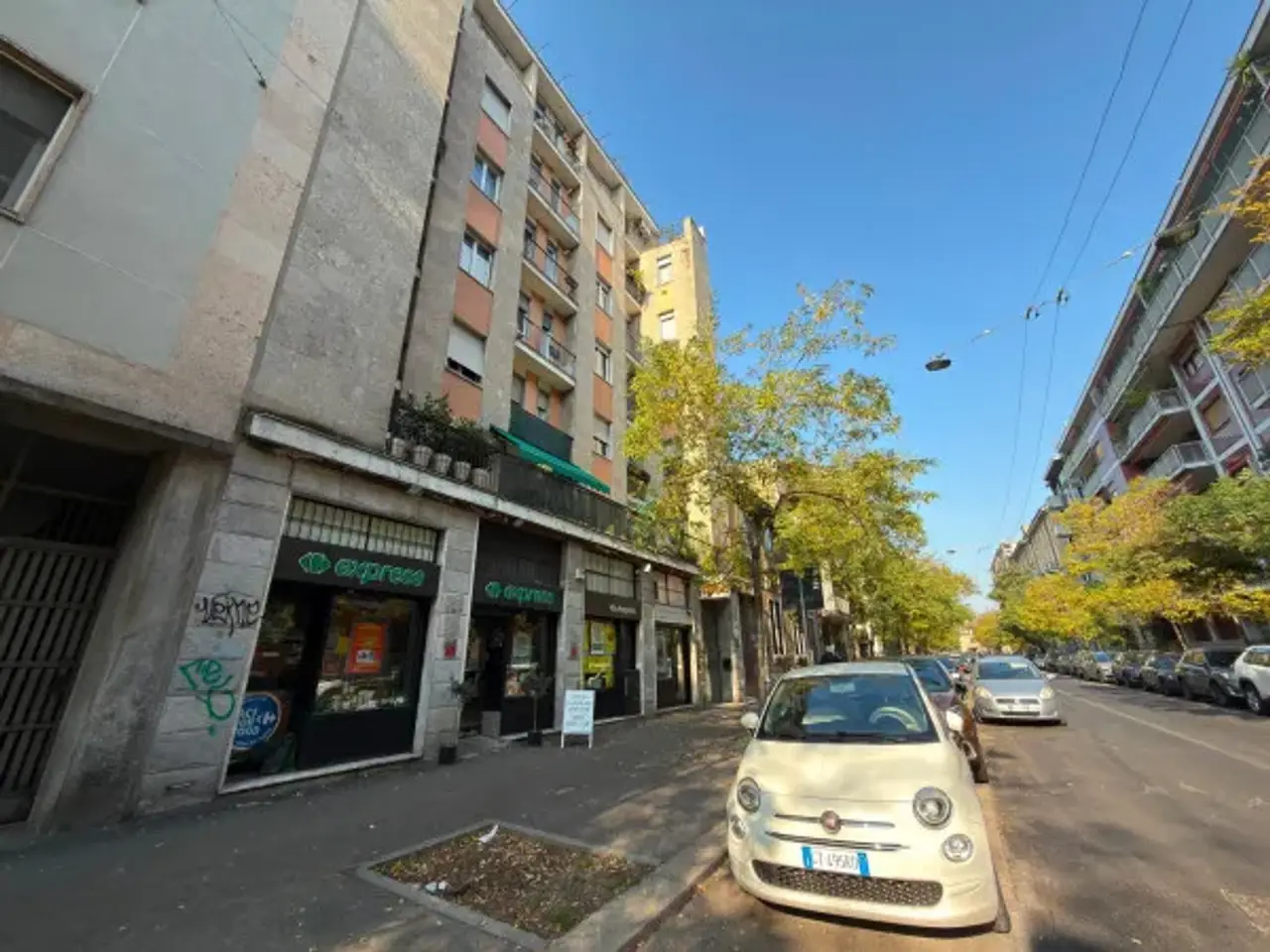 Negozio in Via André-Marie AmpèRe 103, Milano, {3} - Foto 2