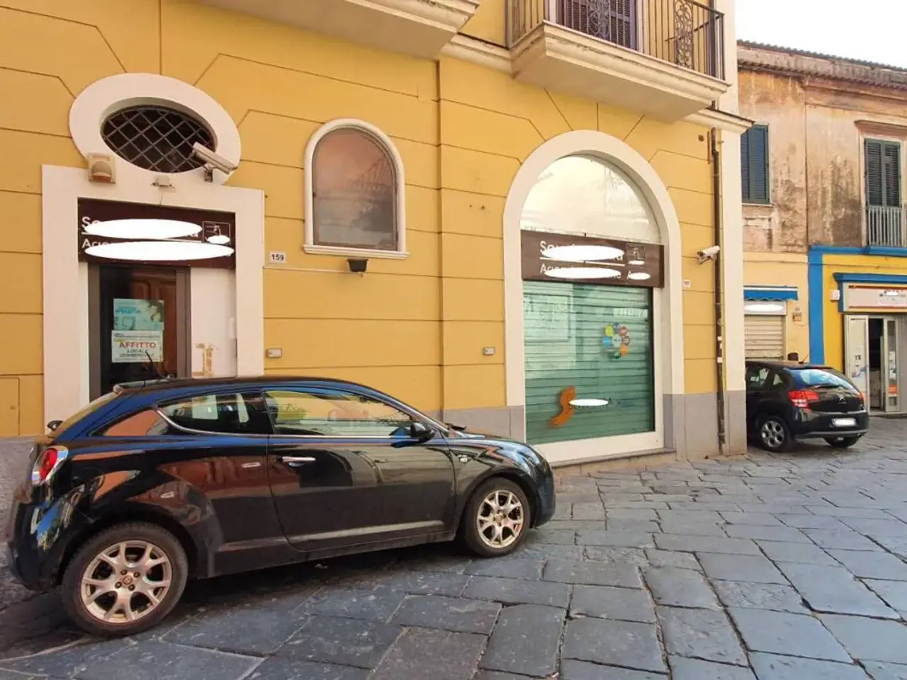 Locale commerciale in Via San Francesco d'Assisi, Maddaloni, Maddaloni, {3} - Foto 1