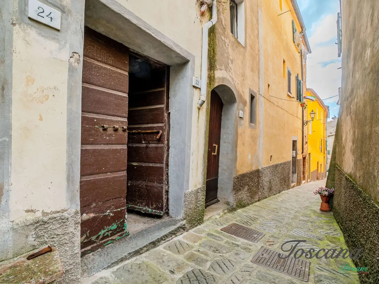 Magazzino in Via Ricasoli 22, Monterotondo Marittimo, {3} - Foto 2