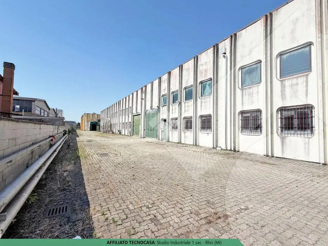 Capannone in Via Alcide De Gasperi 88, Rho, {3} - Foto 1