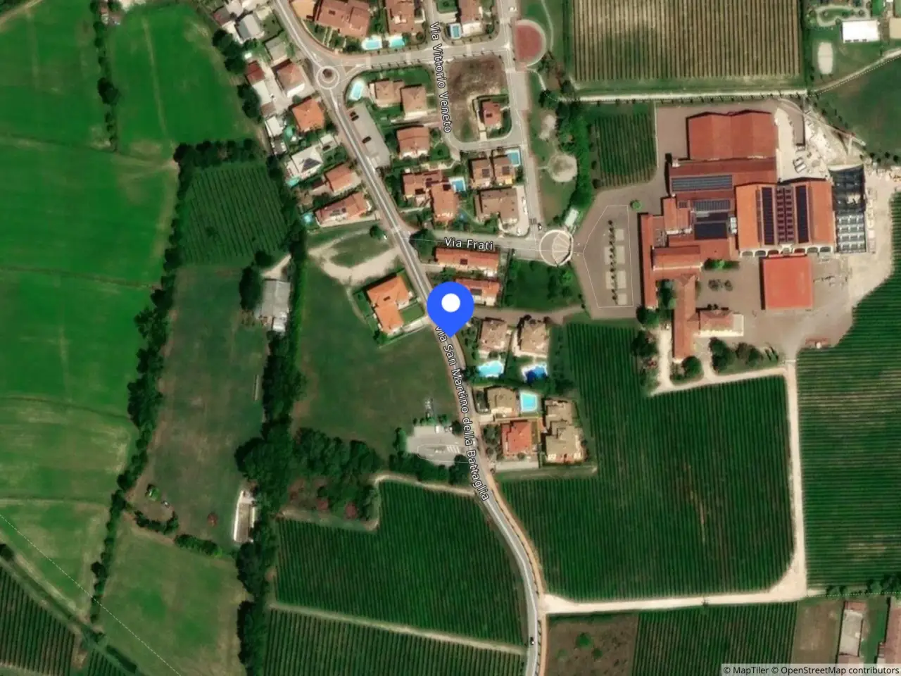 Ufficio in Fraz. Lugana, Angolo Via San Martino della Battaglia Snc, Via Cialdini,, Sirmione, {3} - Foto 2