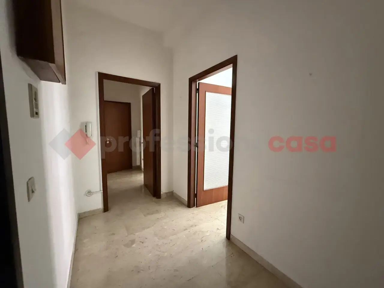 Ufficio in Via Pitagora  24, Taranto, {3} - Foto 2