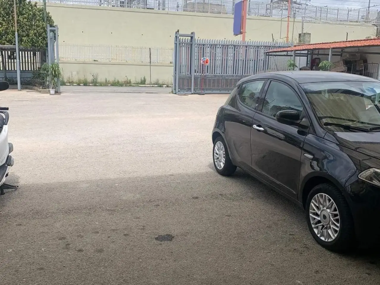 Capannone in , Napoli, {3} - Foto 2